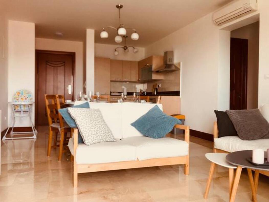 Gospino Apartment 1 Perfect For A Family โตรกีร์ ภายนอก รูปภาพ